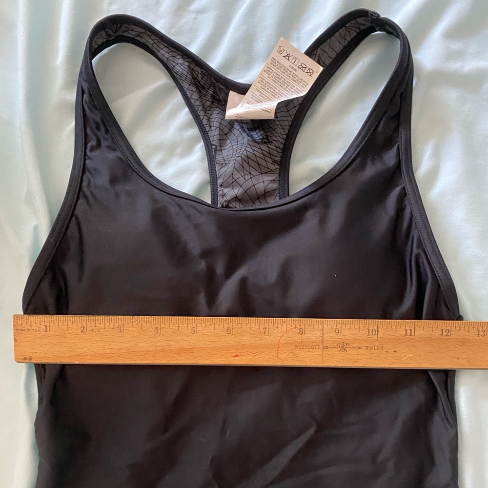 Volcom black tankini XS - Picture 3 of 3